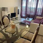велека бийч Apartment *