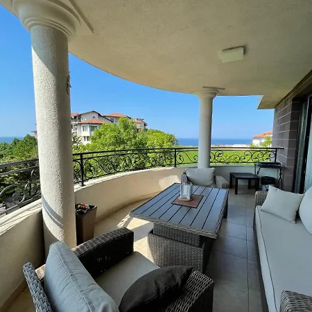 아파트 велека бийч *