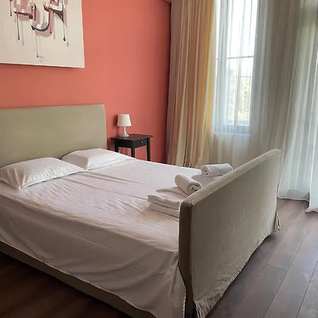 велека бийч Apartamento *